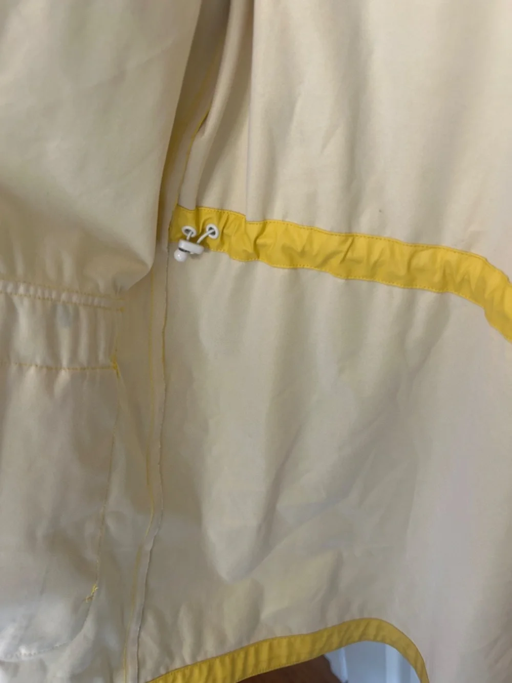 Cole Haan Women’s Weather Resistant Hooded Yellow Rain Jacket Size L